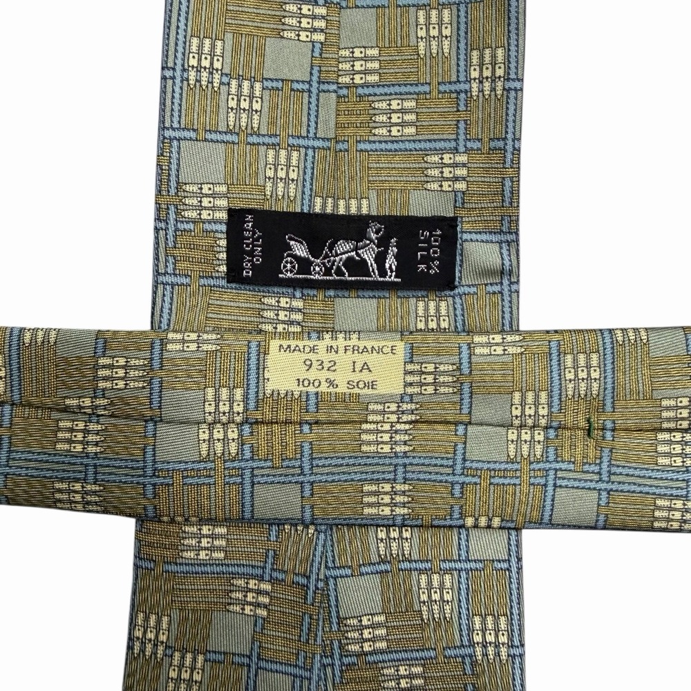Hermes Men's Geometric Plaid Sage & Yellow Silk 932 IA 3.75" (W) x 57.5" (L) euc - Picture 3 of 4